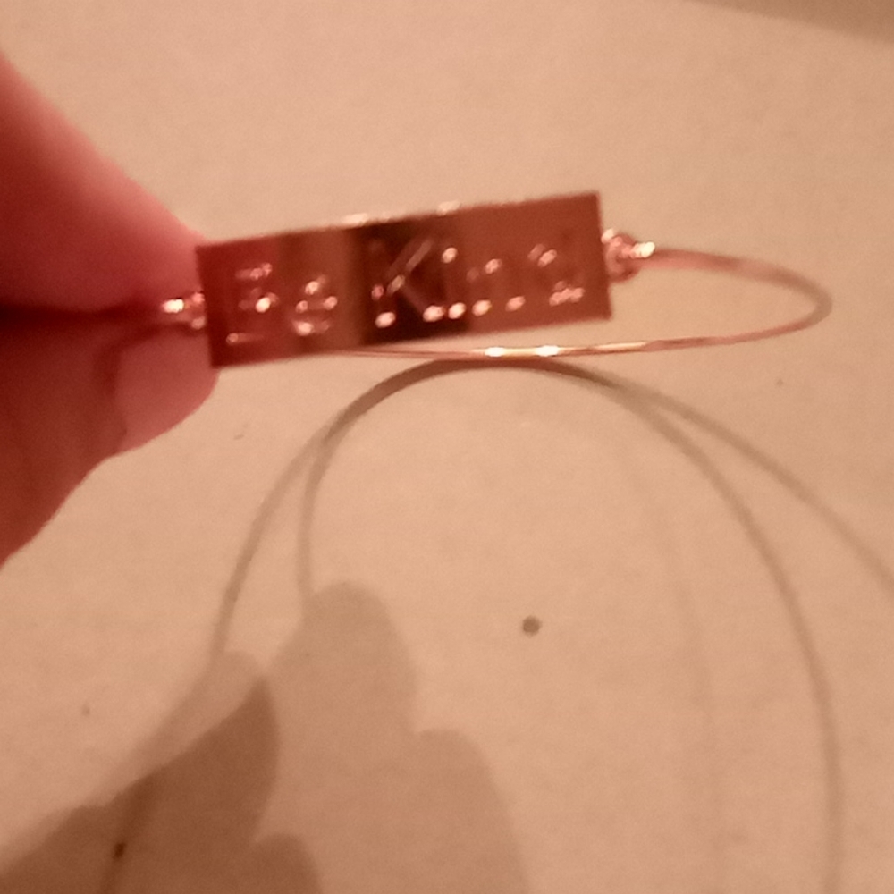Be kind bracelet